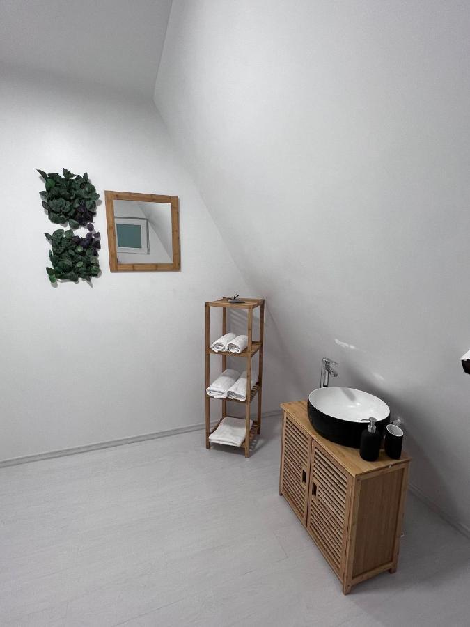 Cabane A-Frame Svinita Luaran gambar