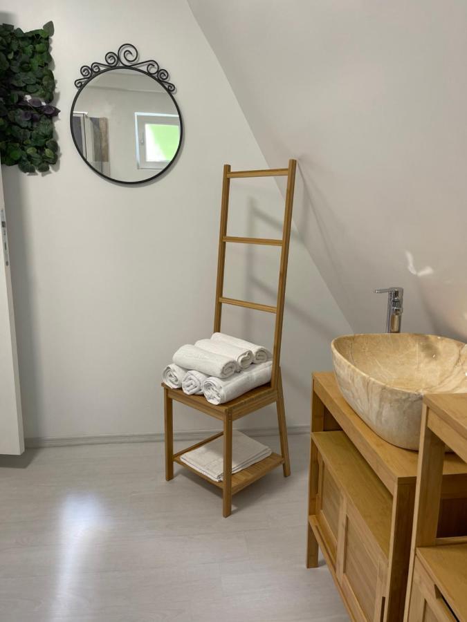 Cabane A-Frame Svinita Luaran gambar