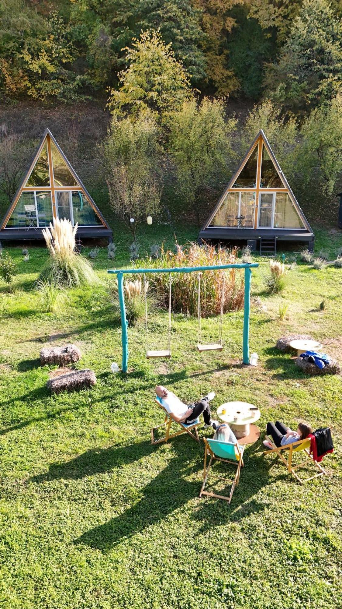 Cabane A-Frame Svinita Luaran gambar