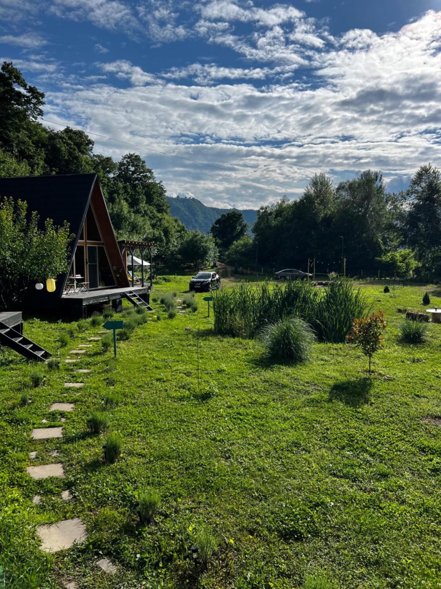 Cabane A-Frame Svinita Luaran gambar