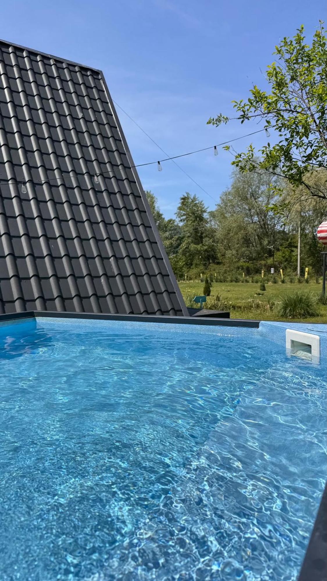 Cabane A-Frame Svinita Luaran gambar